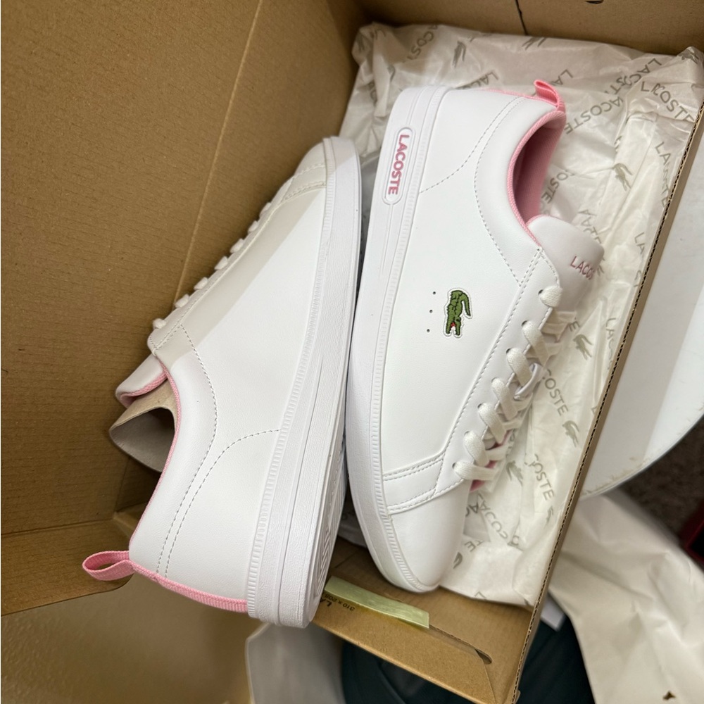 Lacoste White Sneakers with Pink Trim and Green Crocodile